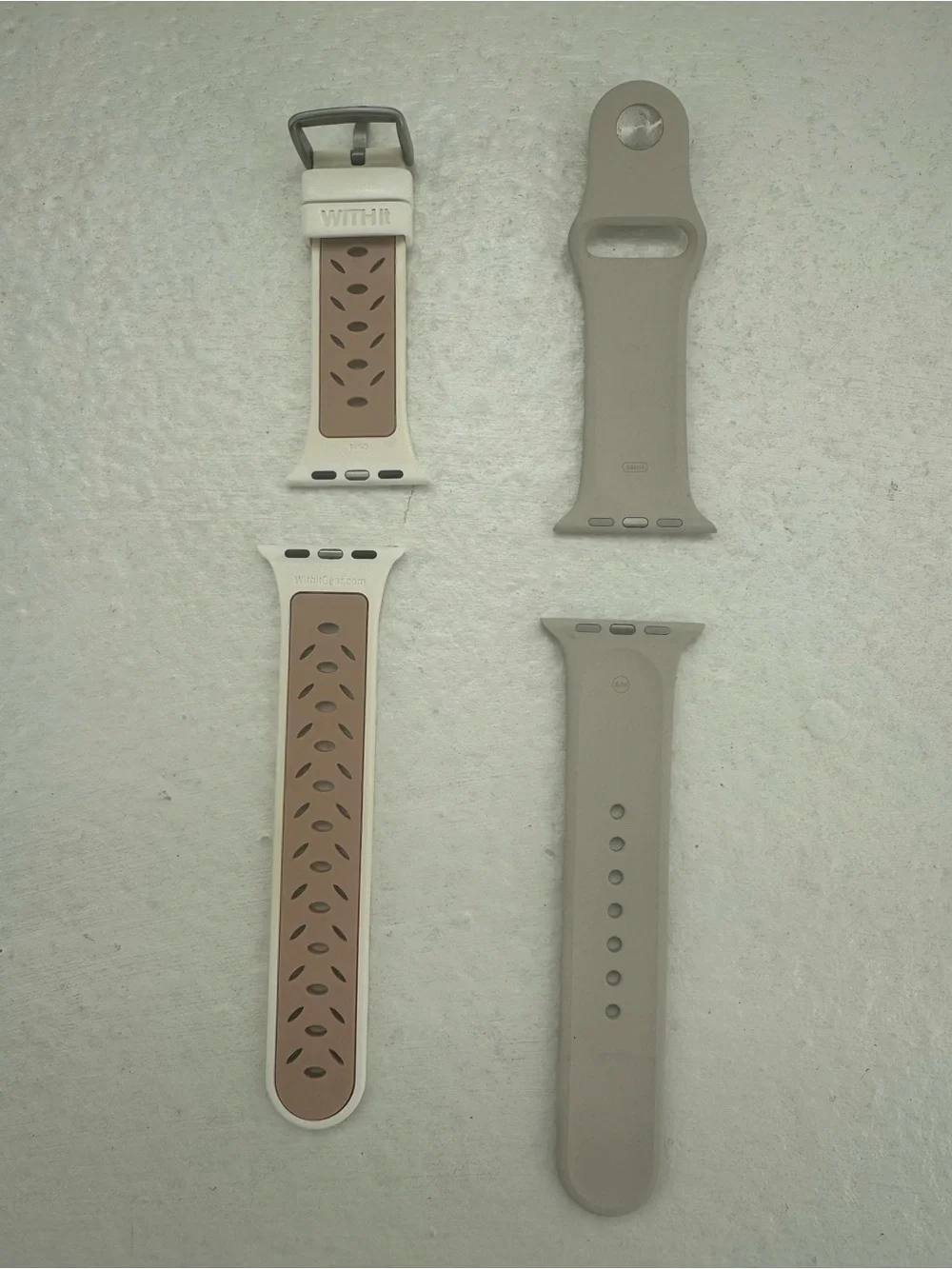 Apple Watch Series 9 GPS + Cellular 45mm Aluminum  Silver  Excellent Condition